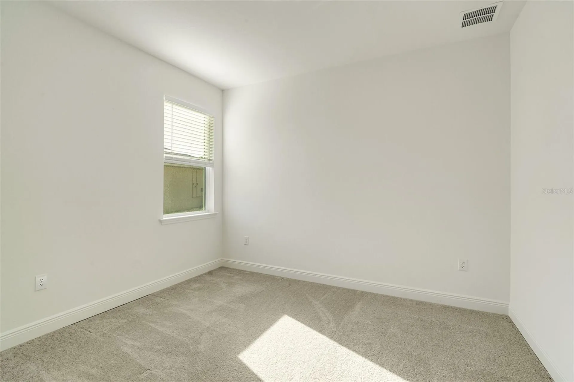 1452 SE 13th Terrace Cape Coral FL 33990