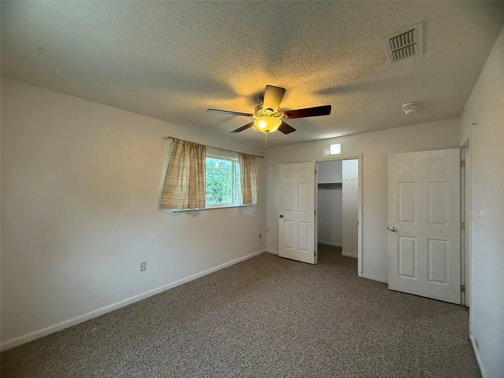 7 Lago Vista Court Davenport FL 33837