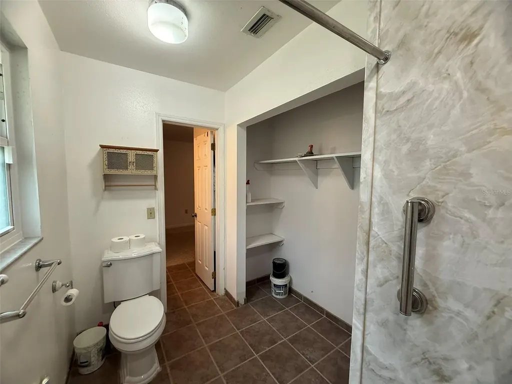 7 Lago Vista Court Davenport FL 33837