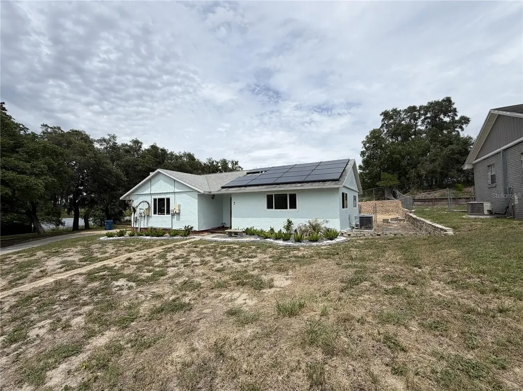 7 Lago Vista Court Davenport FL 33837