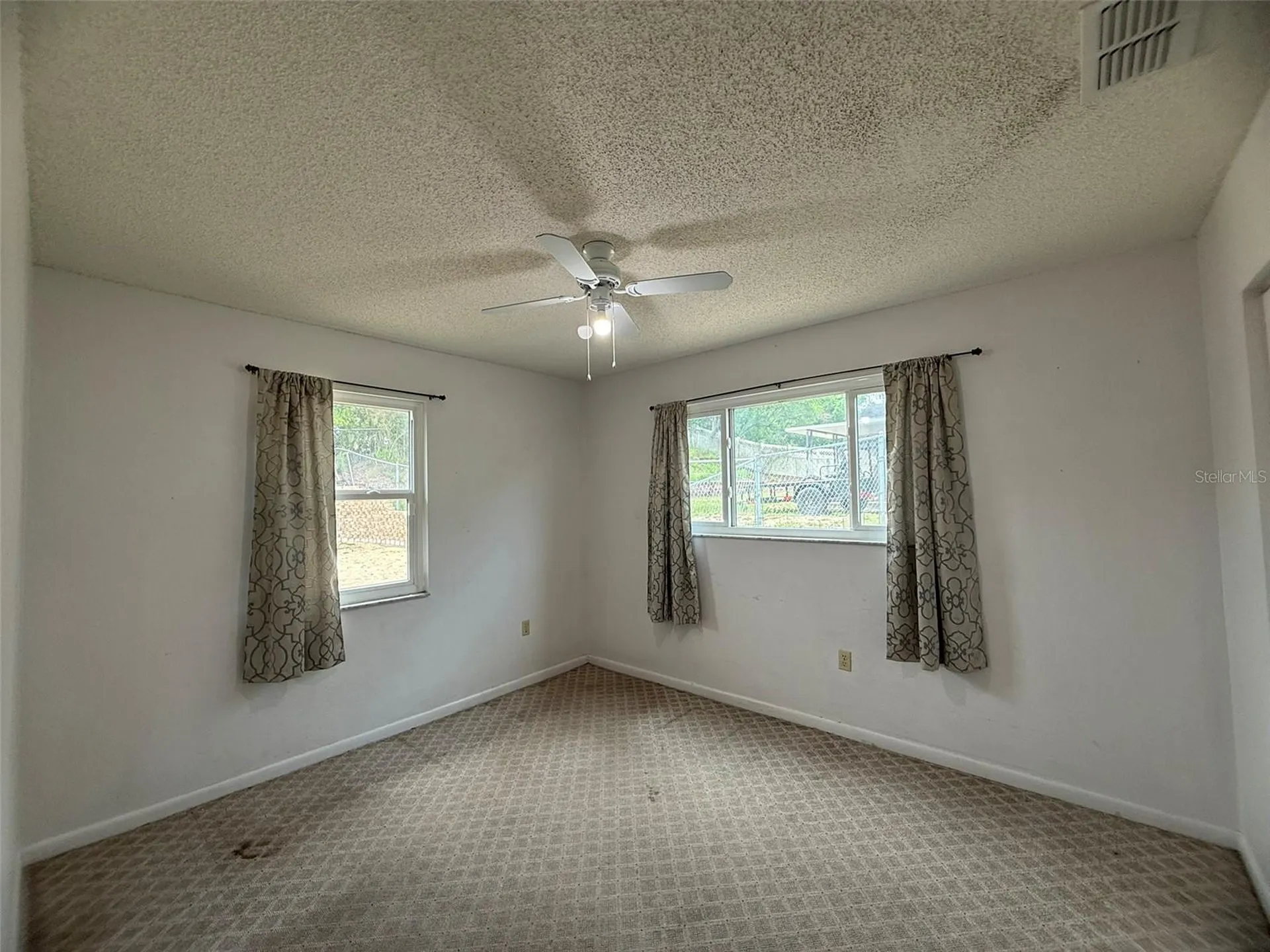 7 Lago Vista Court Davenport FL 33837