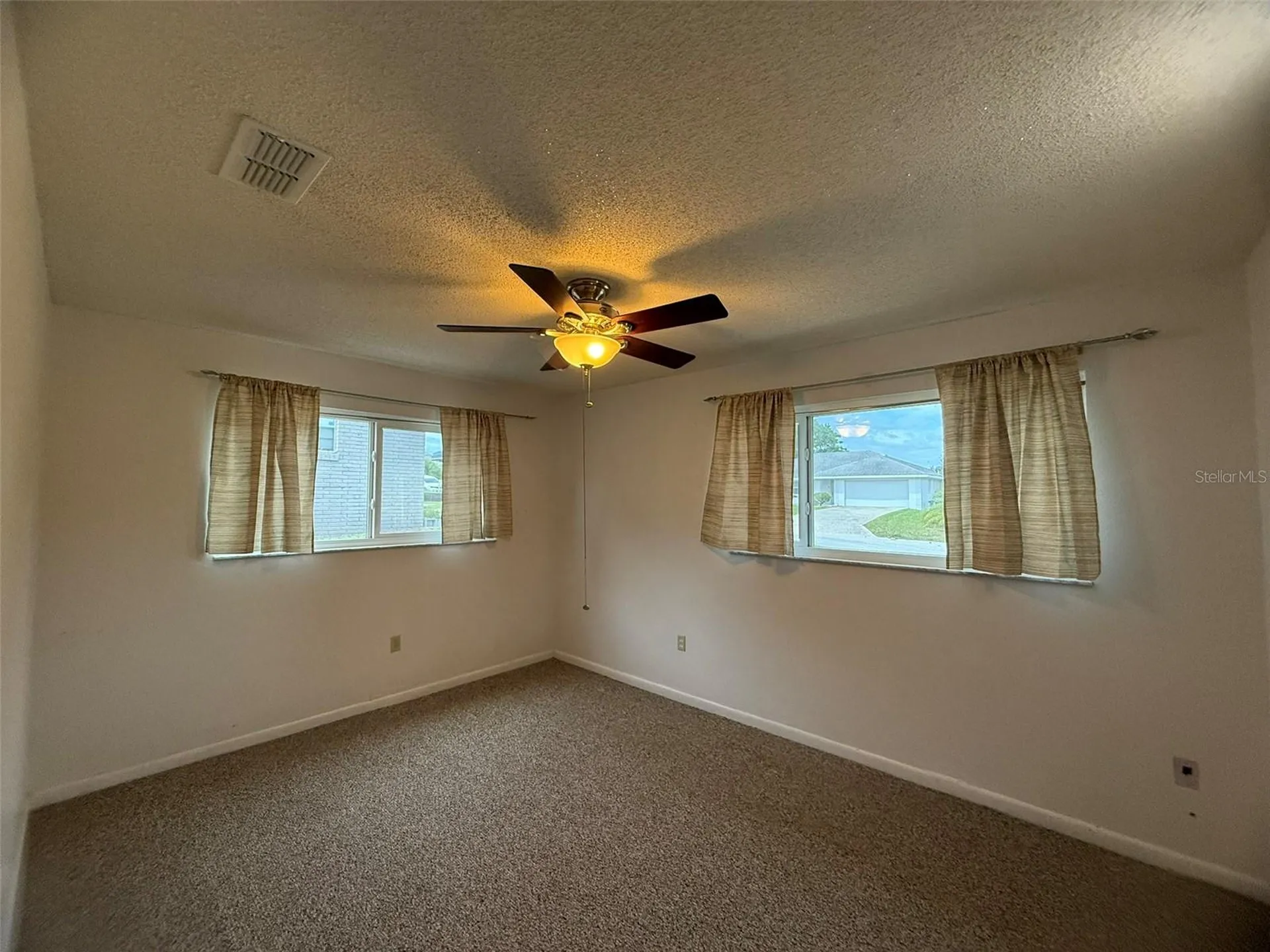 7 Lago Vista Court Davenport FL 33837