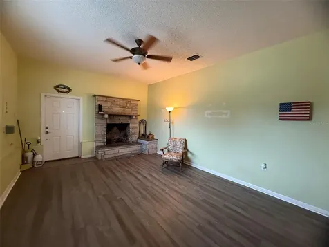 7 Lago Vista Court Davenport FL 33837