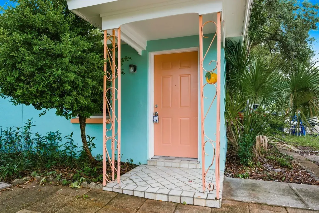 417 Milwaukee Avenue Dunedin FL 34698