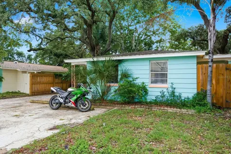 417 Milwaukee Avenue Dunedin FL 34698