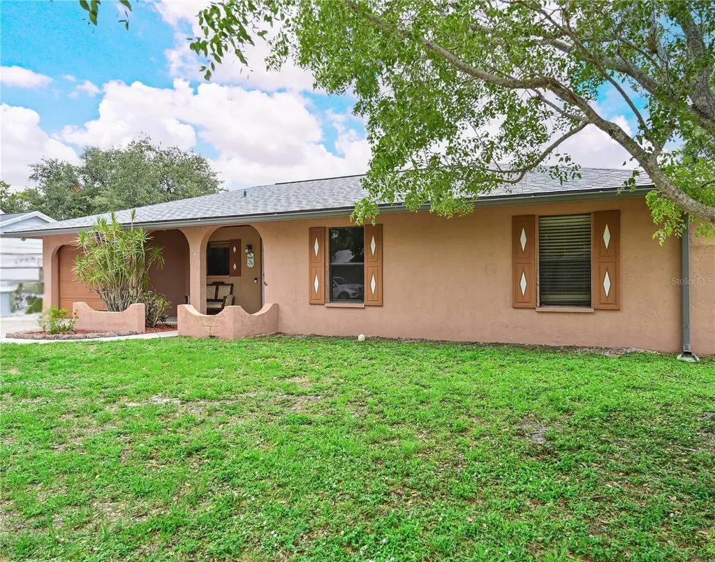 2635 Bucida Drive Sarasota FL 34232