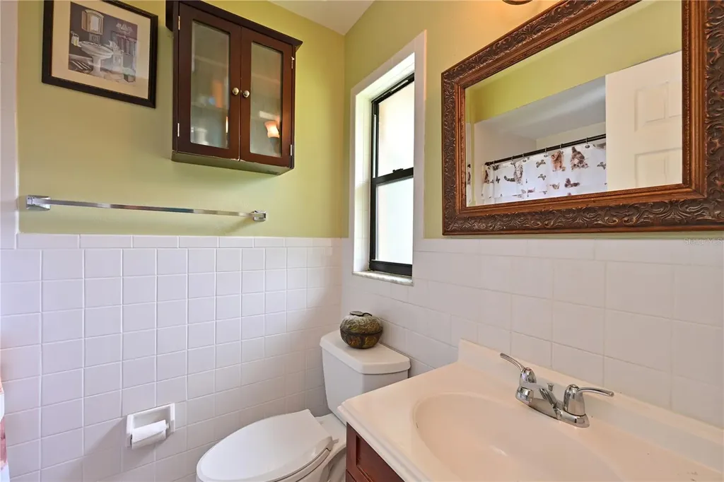 2635 Bucida Drive Sarasota FL 34232