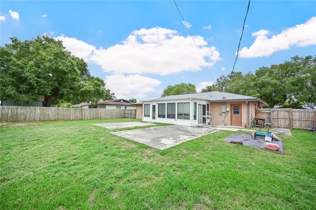 2635 Bucida Drive Sarasota FL 34232