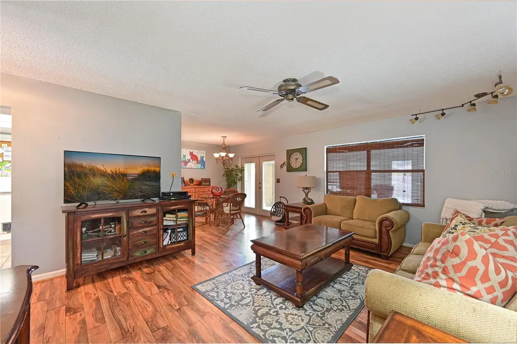 2635 Bucida Drive Sarasota FL 34232