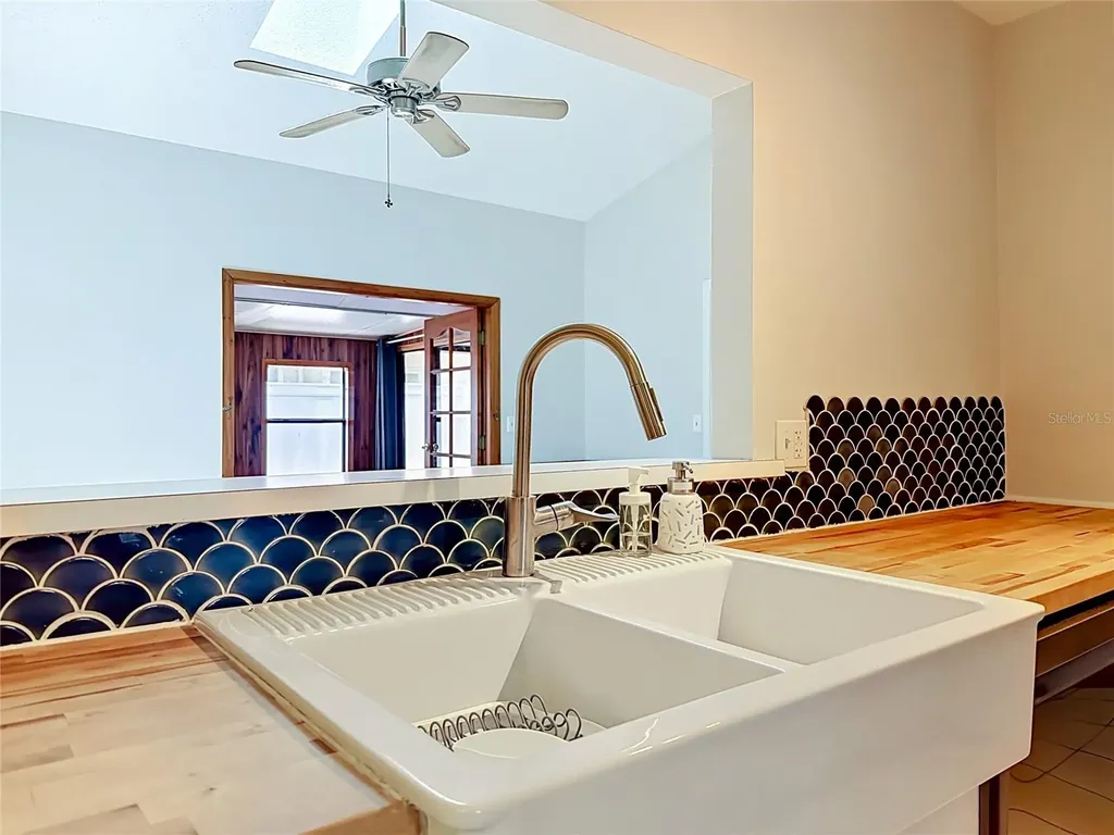 523 Derby Drive Altamonte Springs FL 32714
