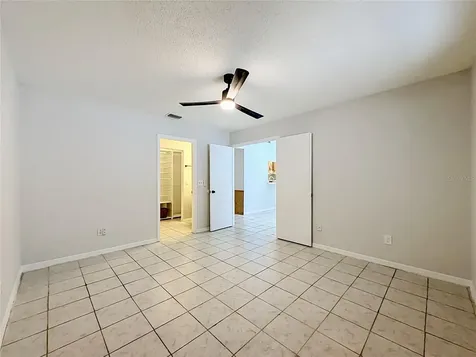 523 Derby Drive Altamonte Springs FL 32714