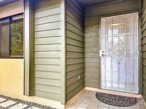 523 Derby Drive Altamonte Springs FL 32714