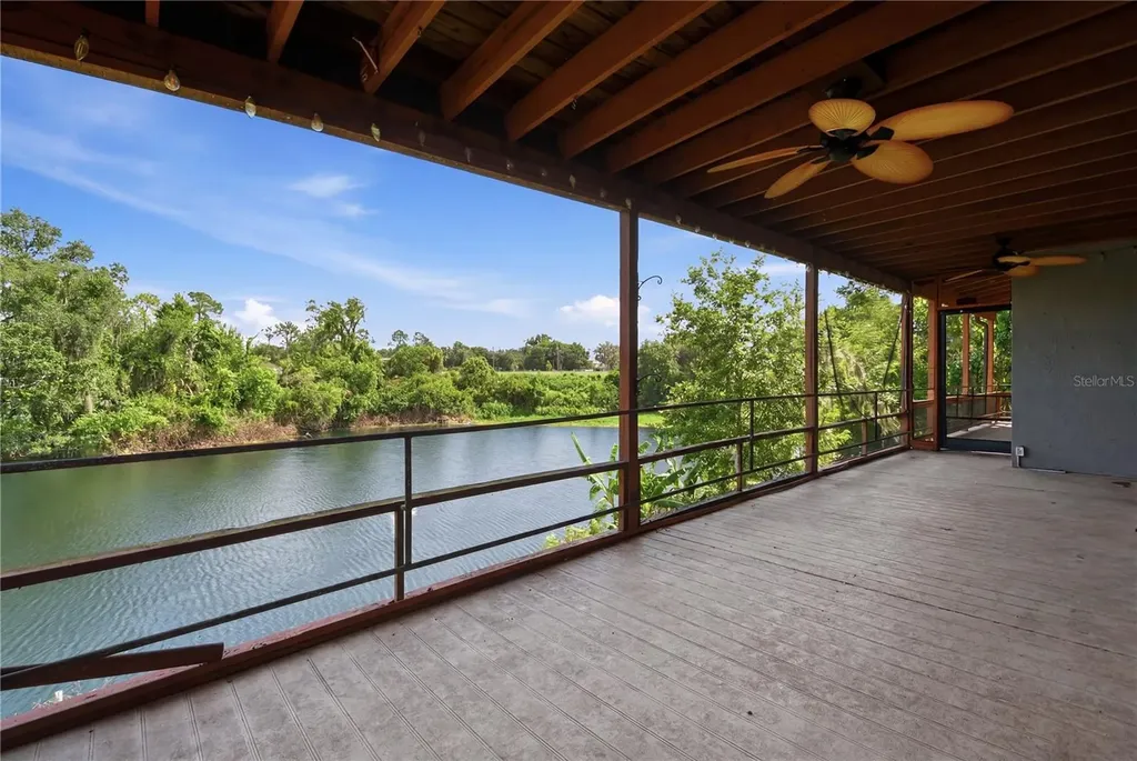960 Lake Cove Trail Lakeland FL 33813