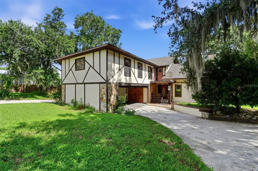 960 Lake Cove Trail Lakeland FL 33813
