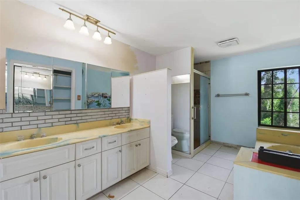 960 Lake Cove Trail Lakeland FL 33813