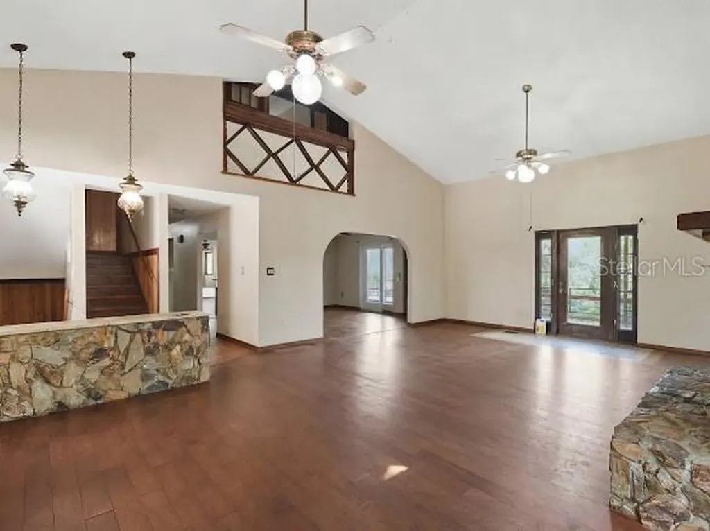 960 Lake Cove Trail Lakeland FL 33813