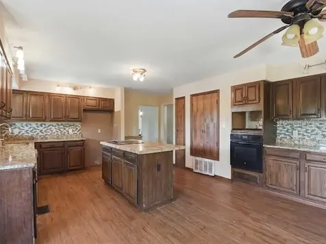 960 Lake Cove Trail Lakeland FL 33813
