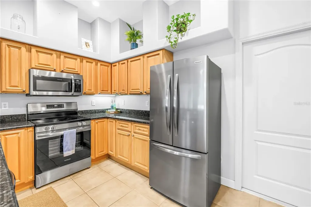 2982 Estancia Place Clearwater FL 33761