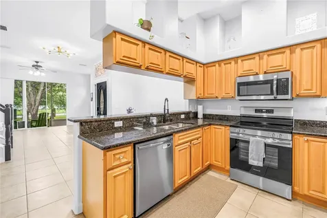 2982 Estancia Place Clearwater FL 33761
