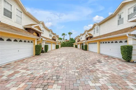 2982 Estancia Place Clearwater FL 33761