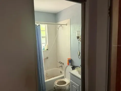5805 18th Street W Bradenton FL 34207