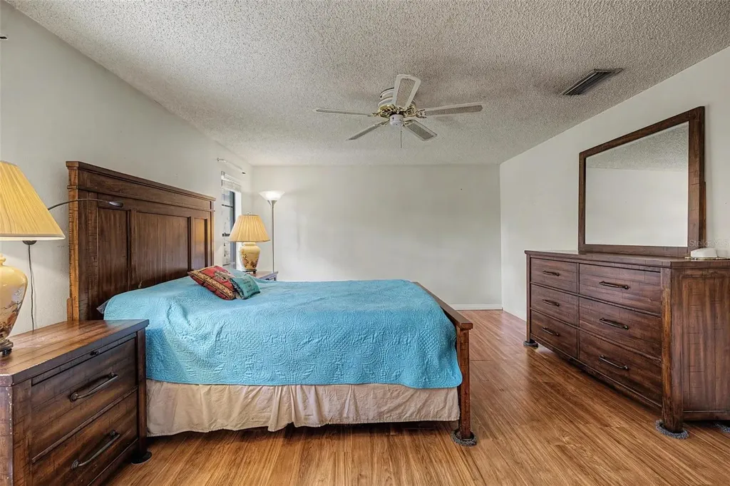 16706 Rolling Rock Drive Tampa FL 33618