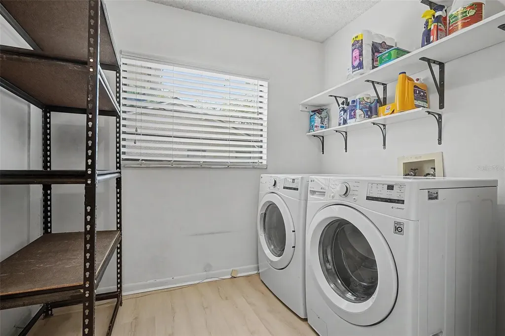 16706 Rolling Rock Drive Tampa FL 33618
