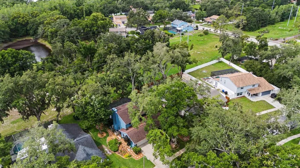 16706 Rolling Rock Drive Tampa FL 33618