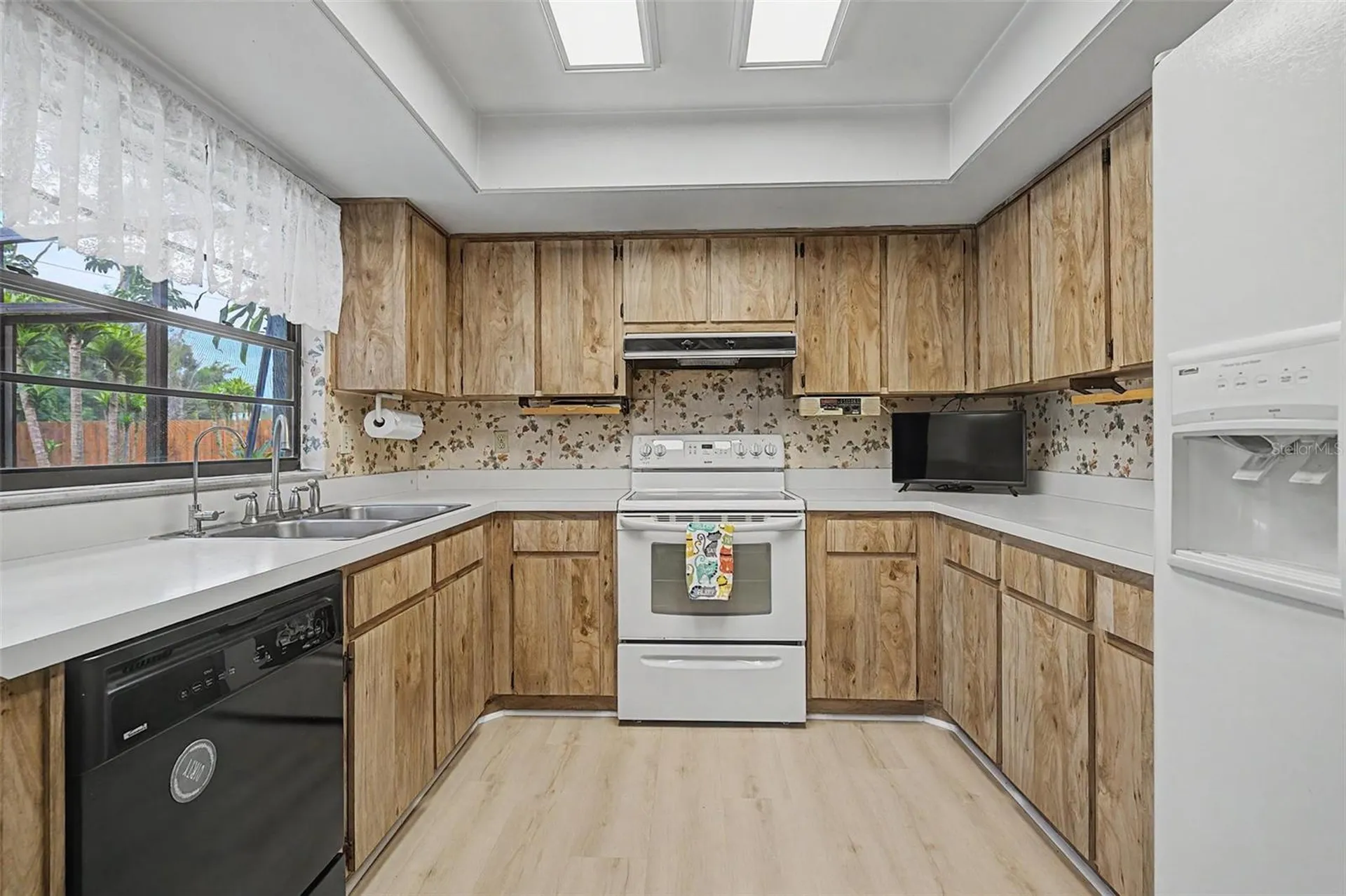 16706 Rolling Rock Drive Tampa FL 33618