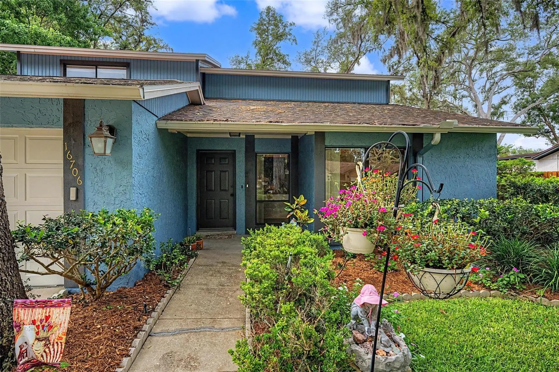 16706 Rolling Rock Drive Tampa FL 33618