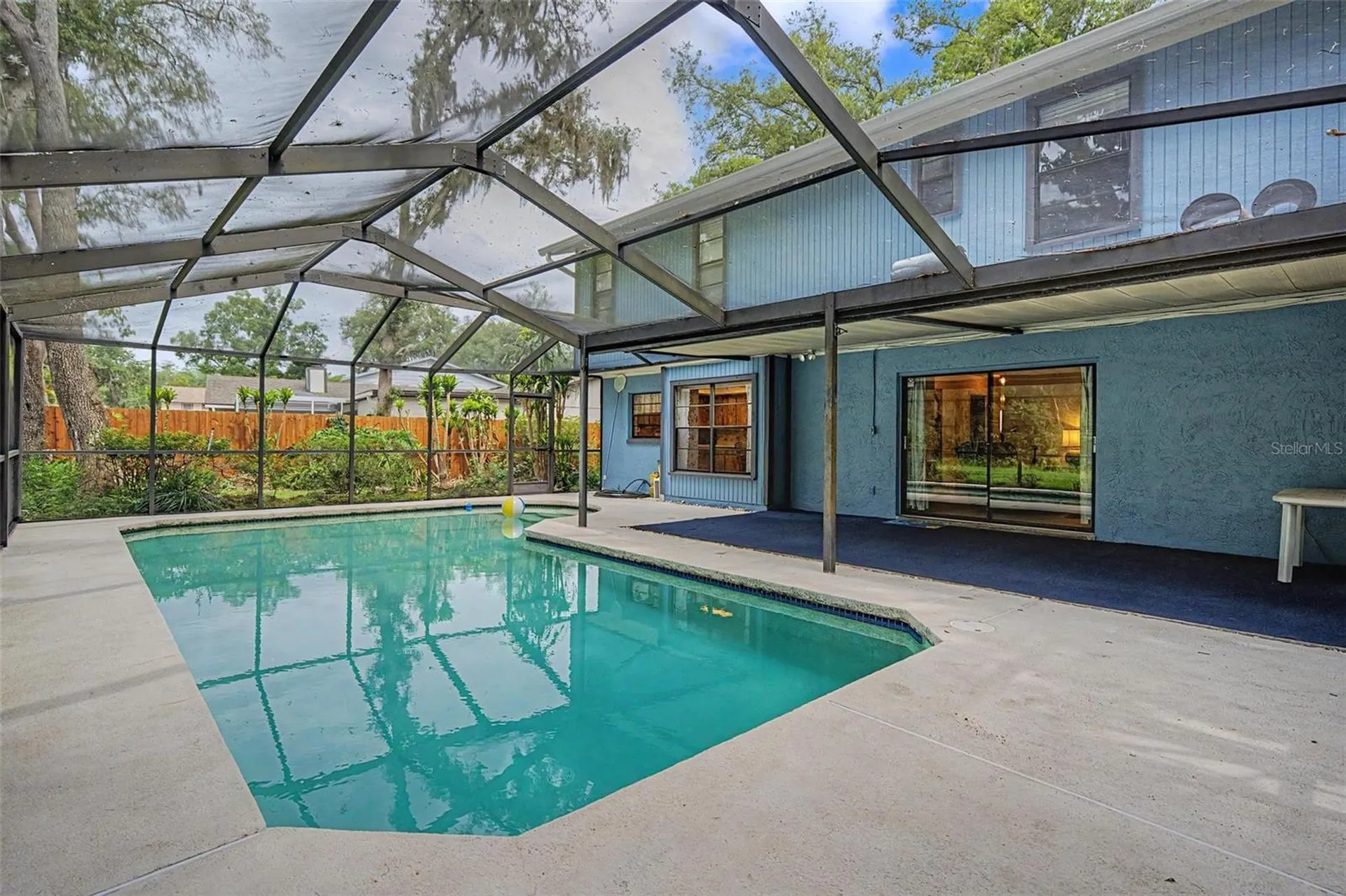 16706 Rolling Rock Drive Tampa FL 33618