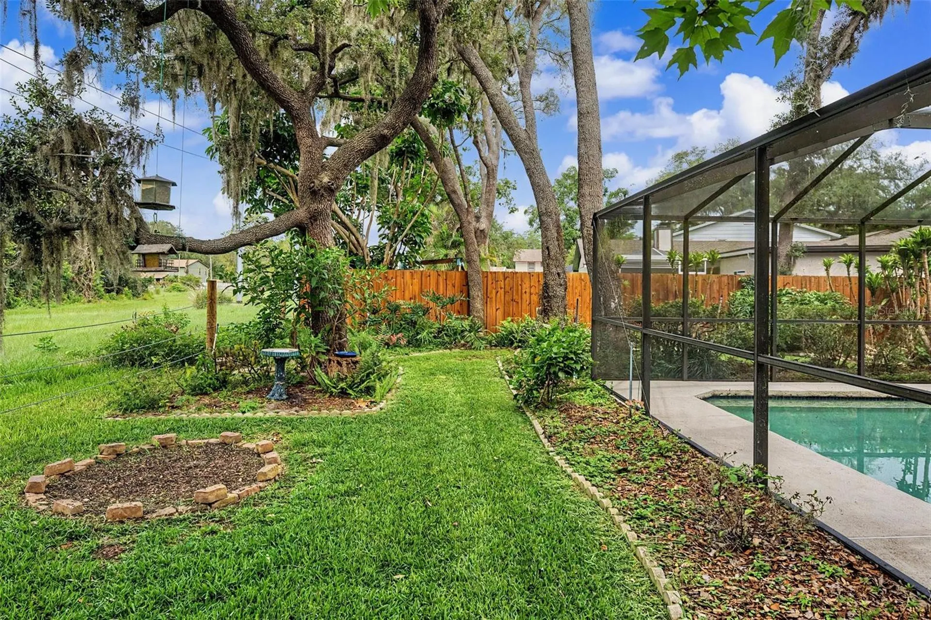 16706 Rolling Rock Drive Tampa FL 33618
