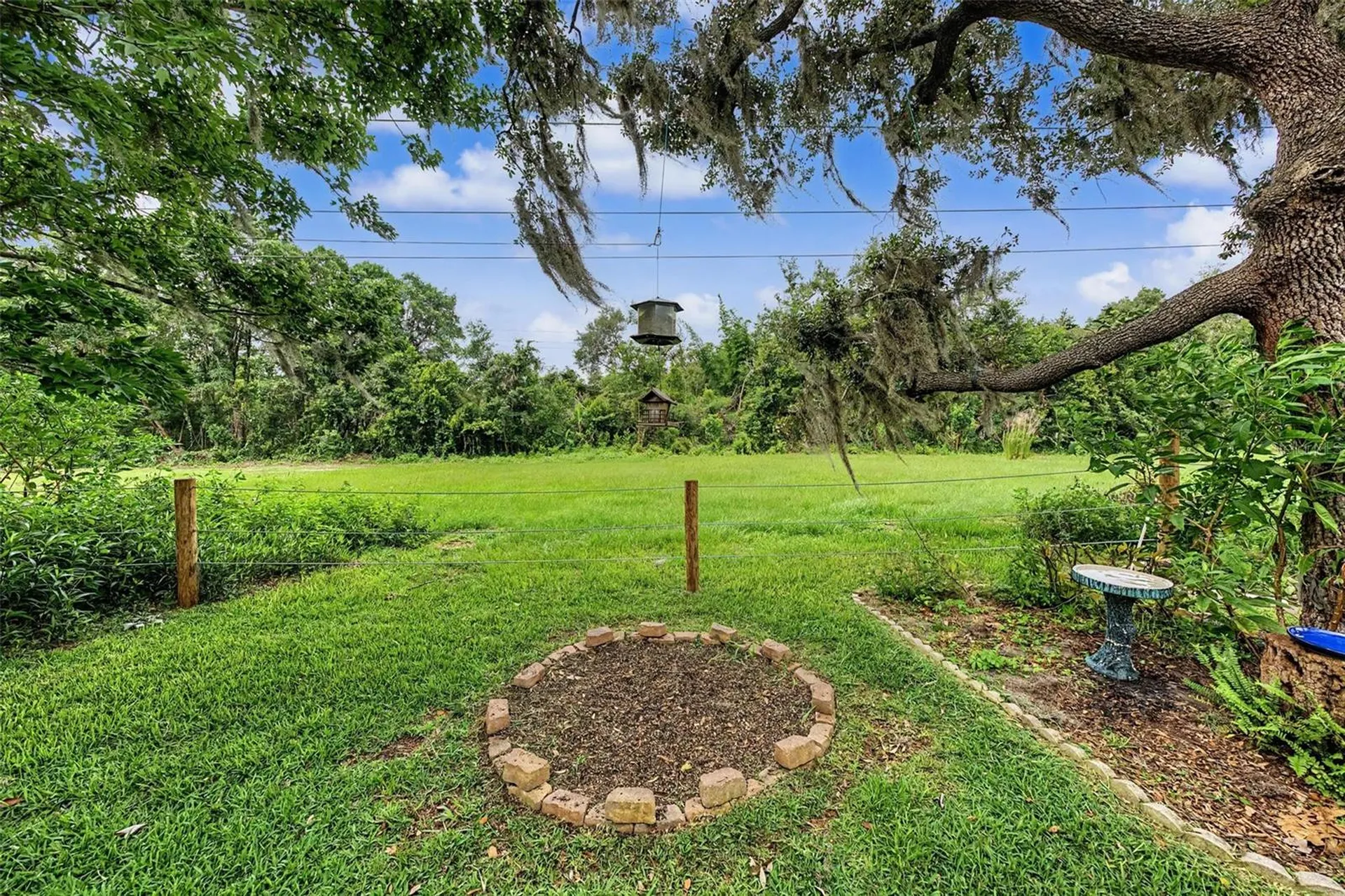 16706 Rolling Rock Drive Tampa FL 33618