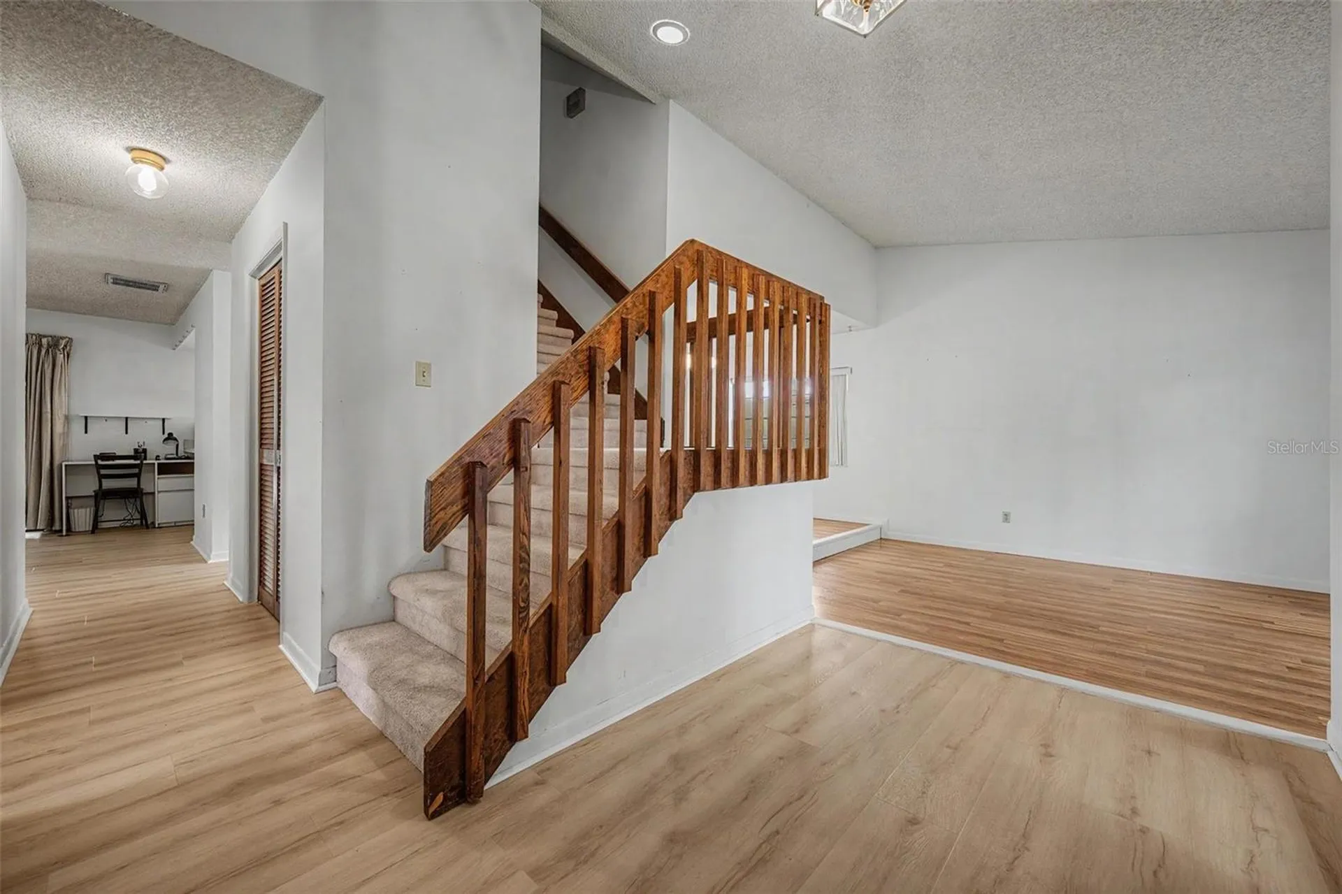 16706 Rolling Rock Drive Tampa FL 33618