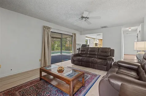 16706 Rolling Rock Drive Tampa FL 33618