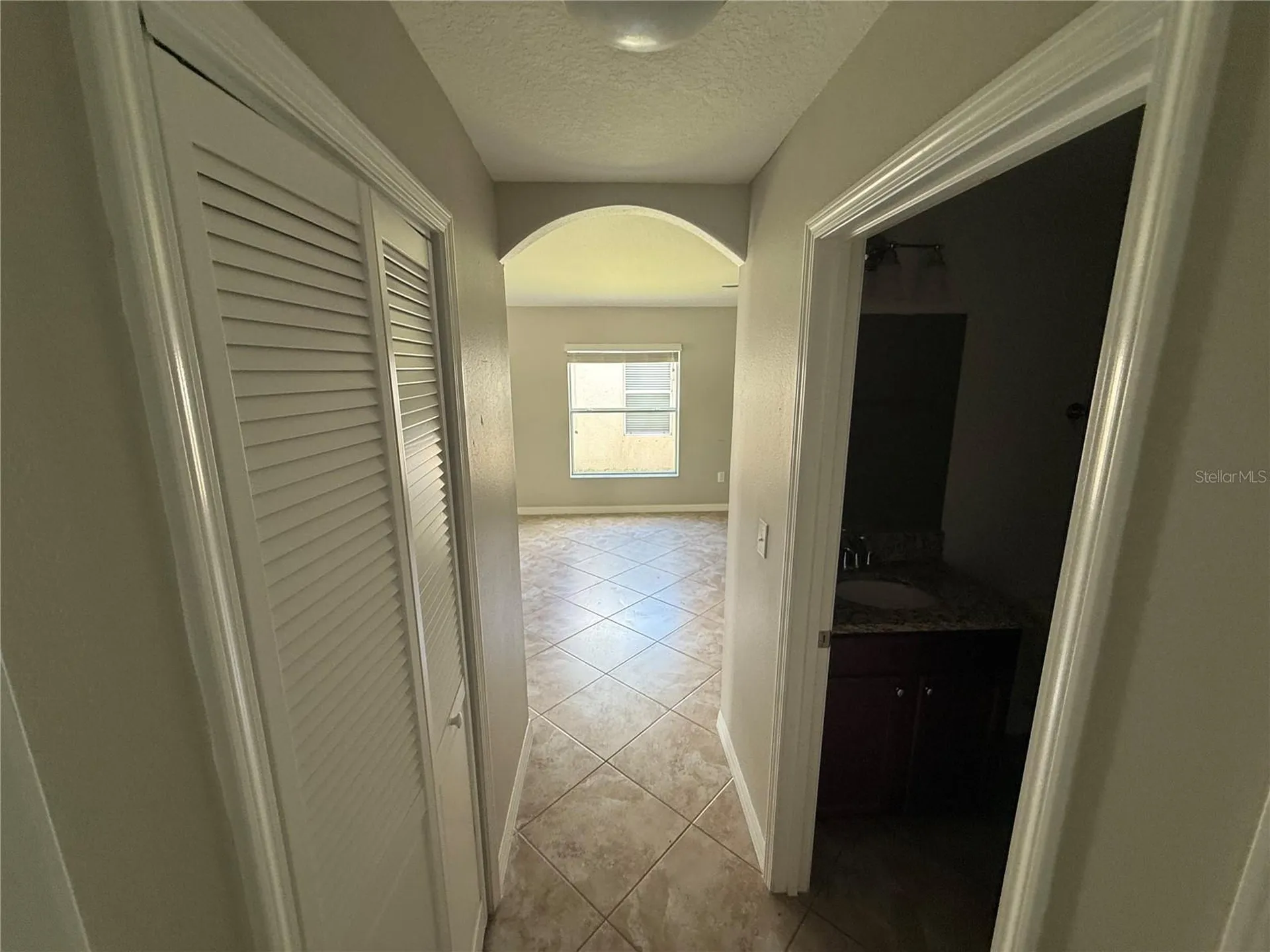 1970 Hawks View Drive Ruskin FL 33570