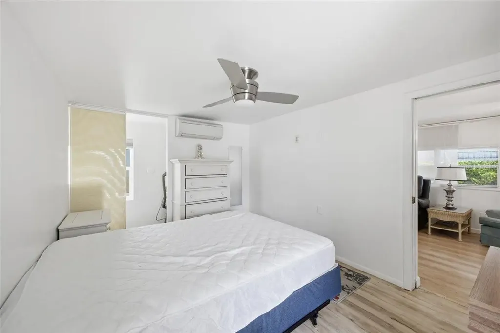 6621 Kansas Street Bradenton FL 34207
