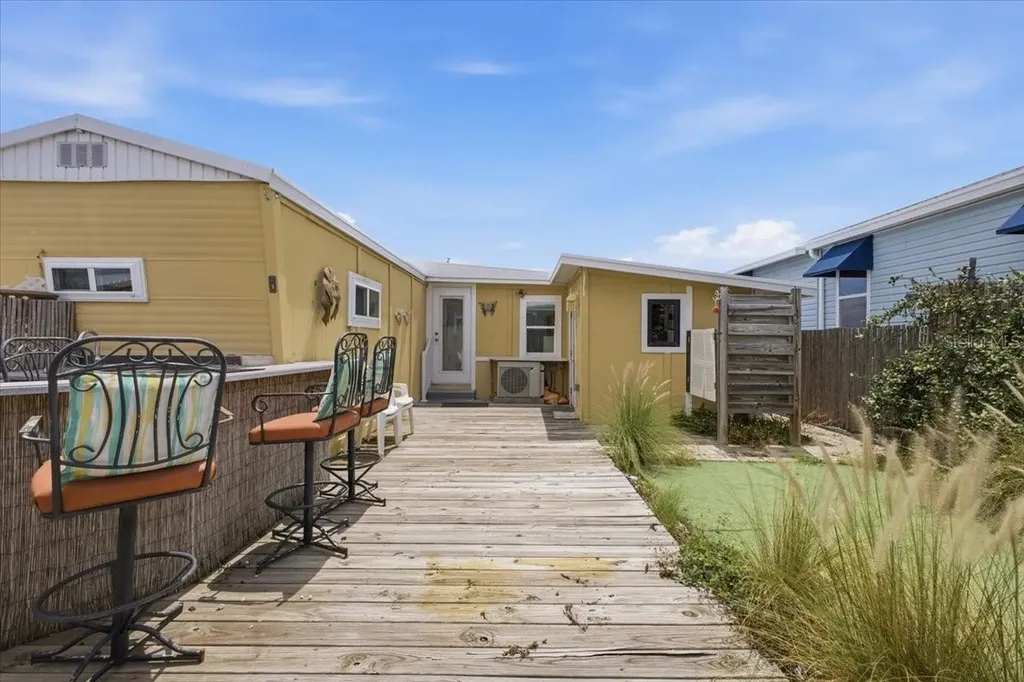 6621 Kansas Street Bradenton FL 34207