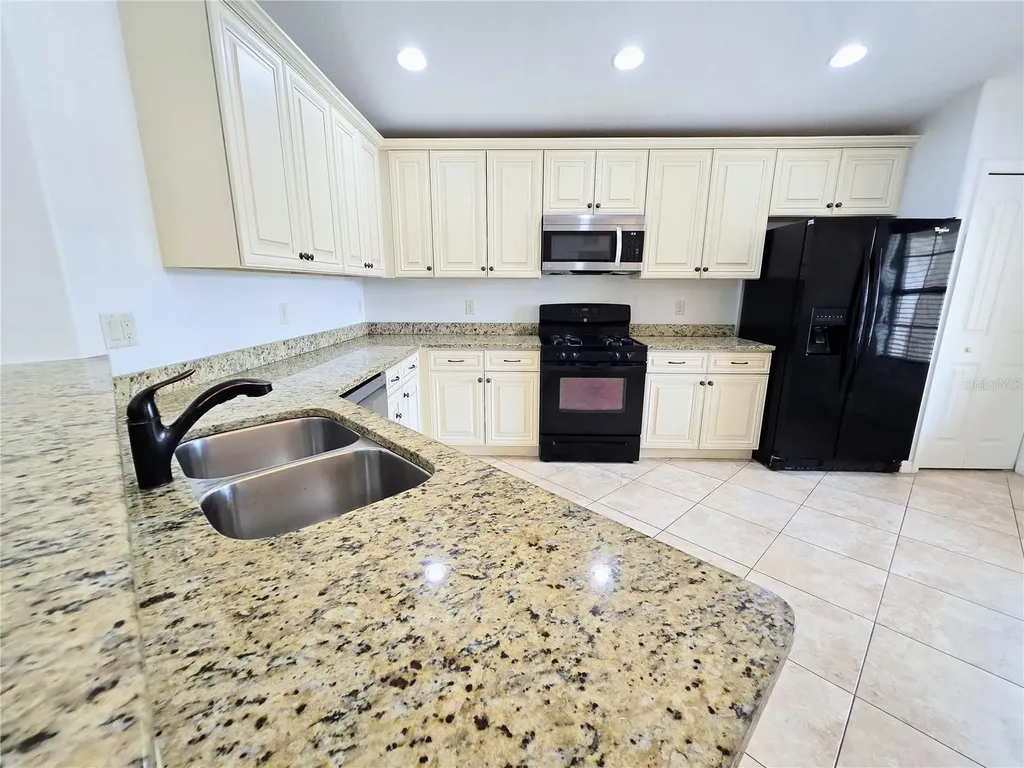 302 San Lorenzo Court Bradenton FL 34208