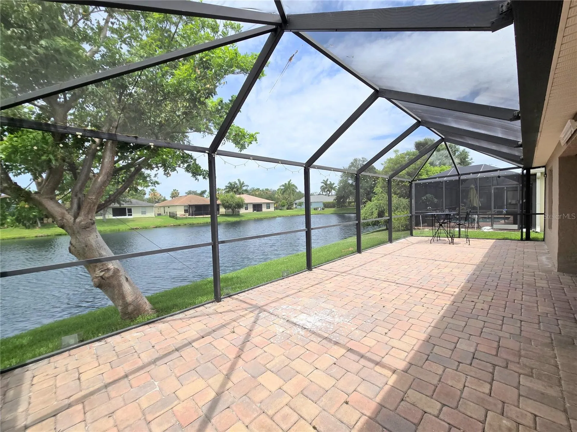 302 San Lorenzo Court Bradenton FL 34208