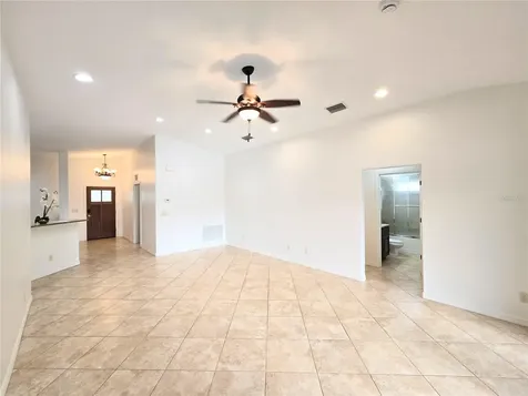 302 San Lorenzo Court Bradenton FL 34208