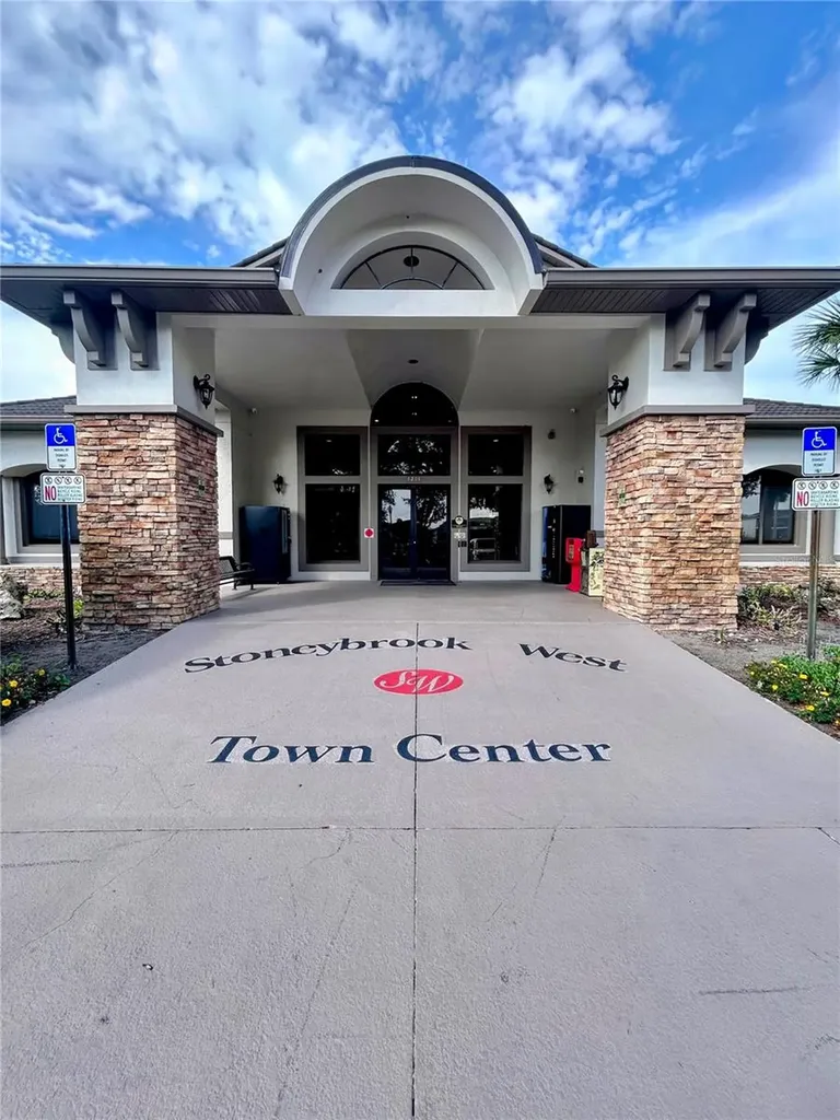 1061 Portmoor Way Winter Garden FL 34787