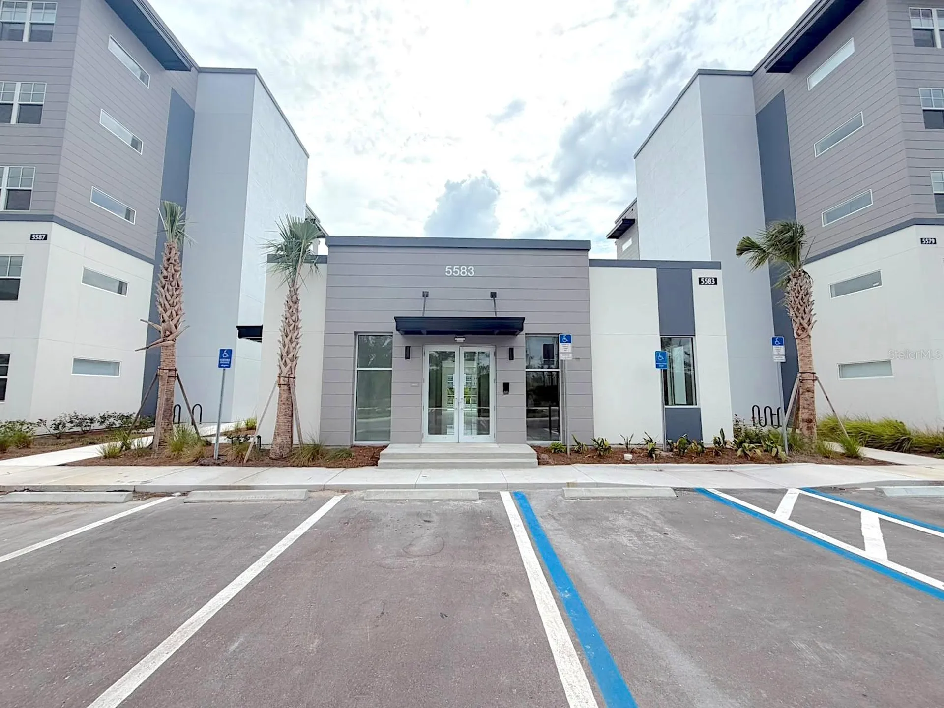5587 Millenia Boulevard Orlando FL 32839