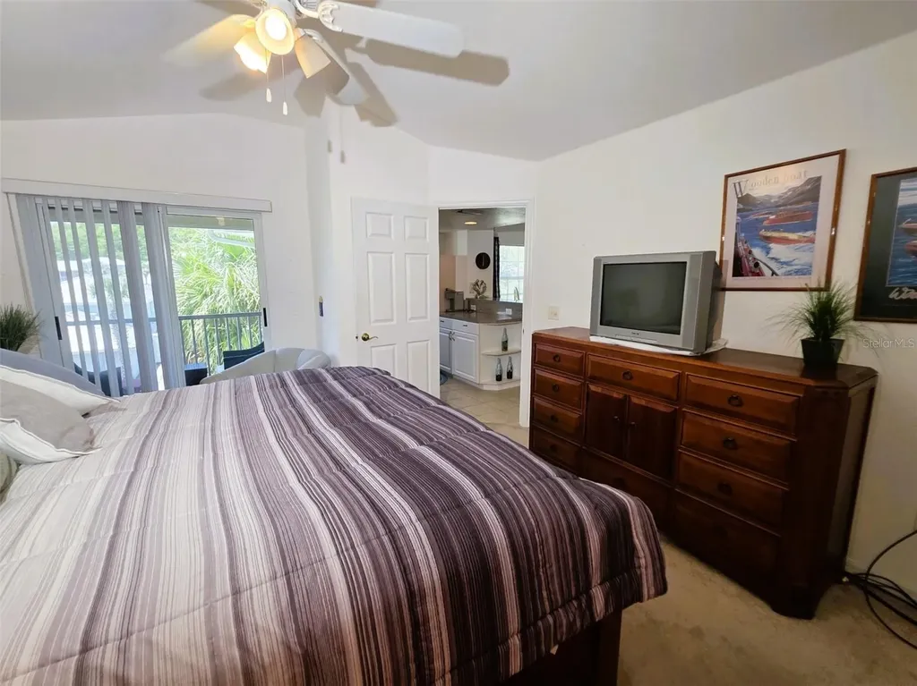 2077 Wetland Point Lutz FL 33558