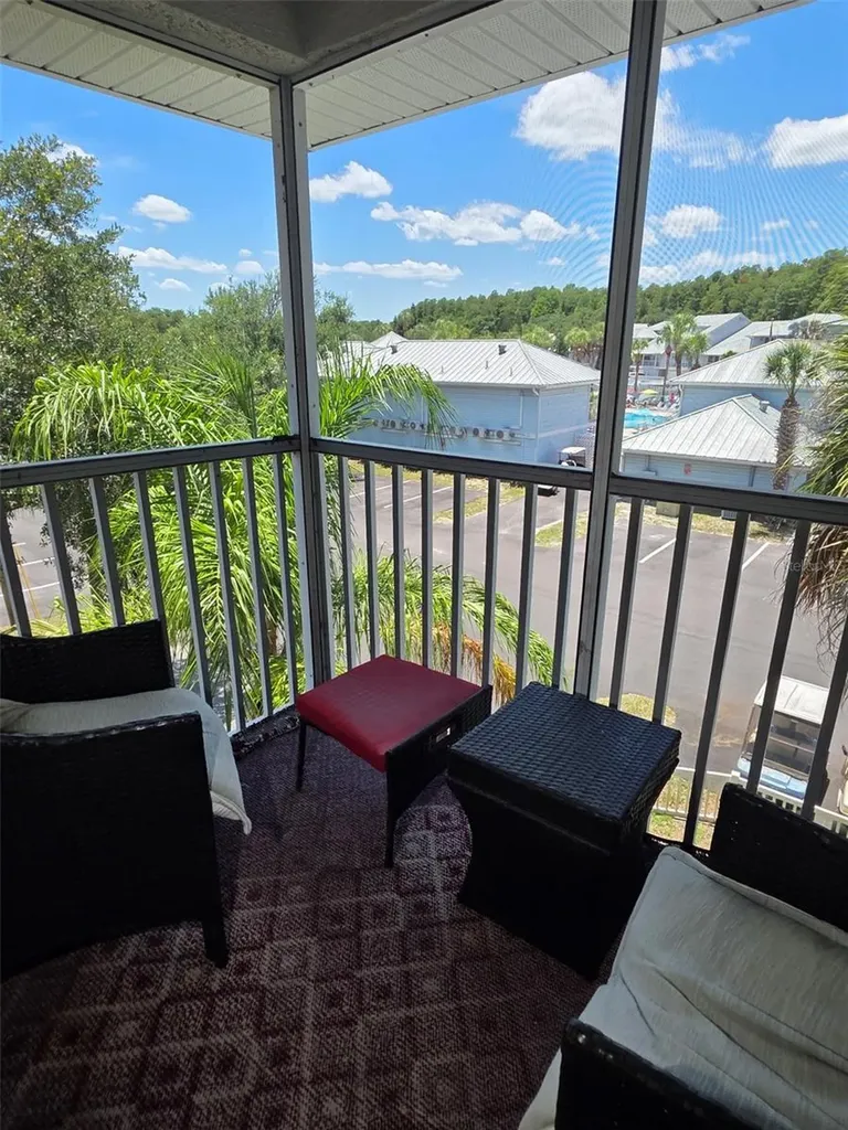 2077 Wetland Point Lutz FL 33558