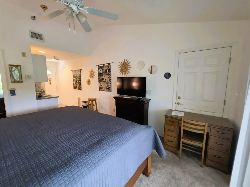 2077 Wetland Point Lutz FL 33558
