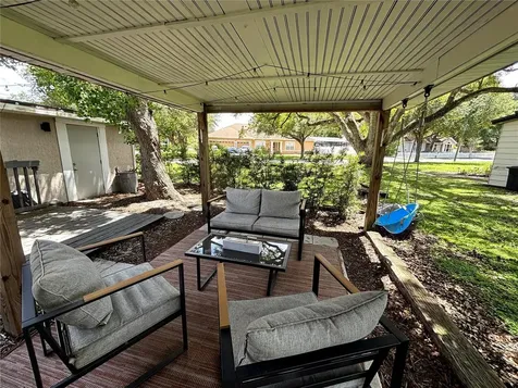 142 S Triplet Lake Drive Casselberry FL 32707