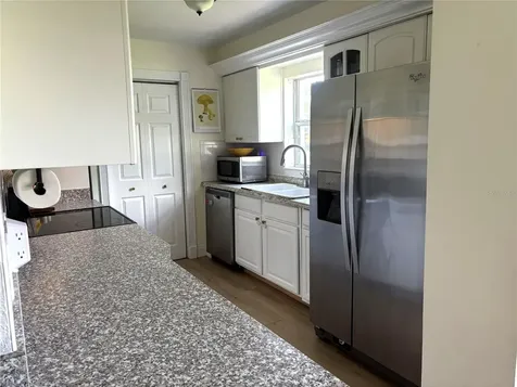 142 S Triplet Lake Drive Casselberry FL 32707