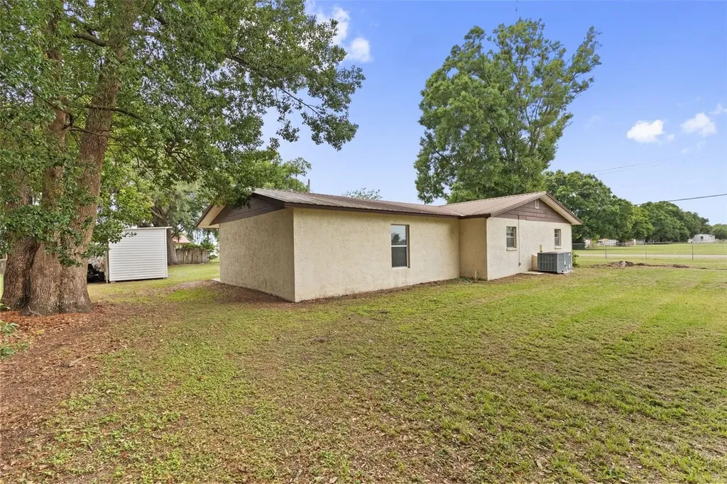 2803 E Trapnell Road Plant City FL 33566
