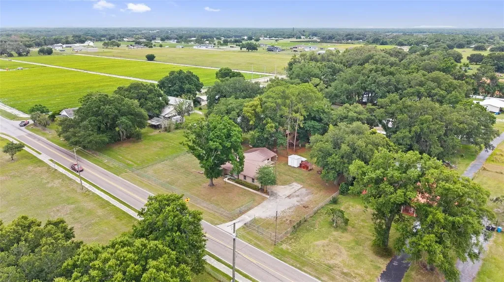 2803 E Trapnell Road Plant City FL 33566
